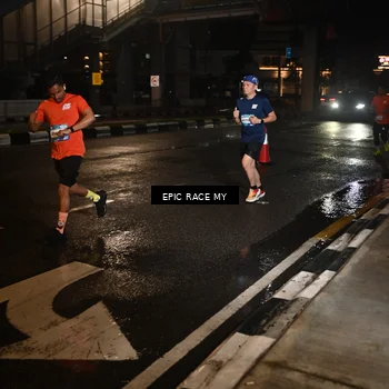 Runner Photo 7708170