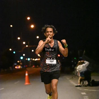 Runner Photo 7708174