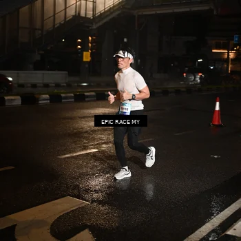 Runner Photo 7708177