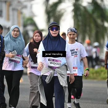 Runner Photo 7708180