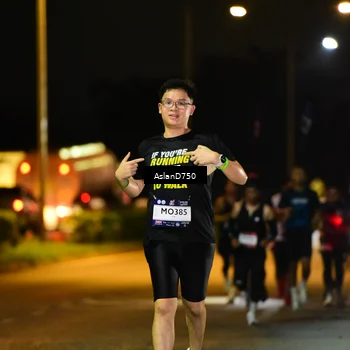 Runner Photo 7708182
