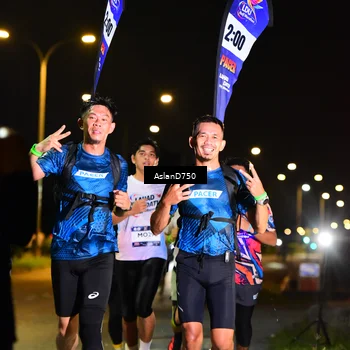 Runner Photo 7708191