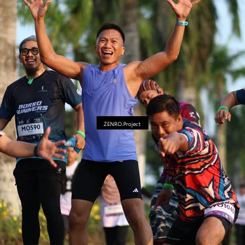 Runner Photo 7708192