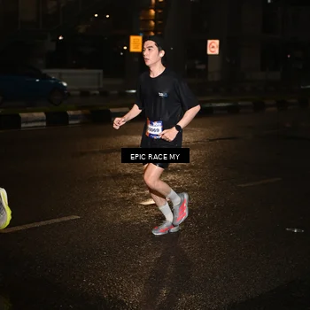 Runner Photo 7708199
