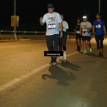 Runner Photo 7708201
