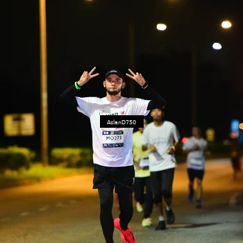 Runner Photo 7708204