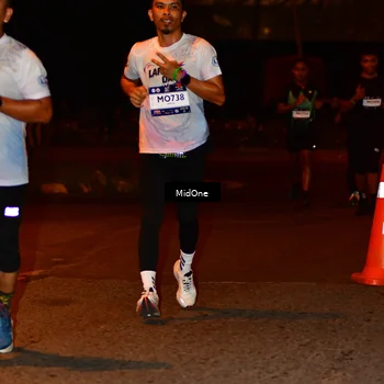 Runner Photo 7708209