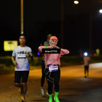 Runner Photo 7708216