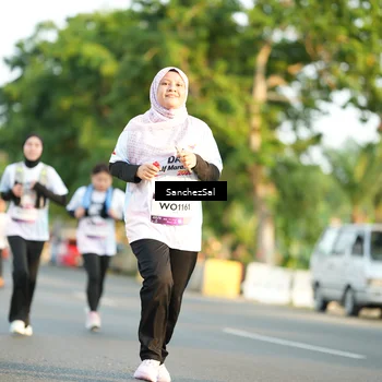 Runner Photo 7708220