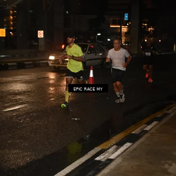 Runner Photo 7708227