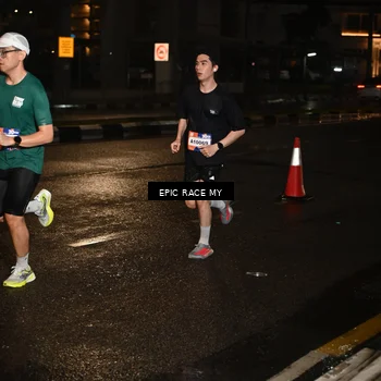 Runner Photo 7708228