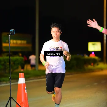 Runner Photo 7708240