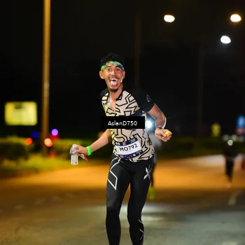 Runner Photo 7708247
