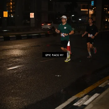 Runner Photo 7708253