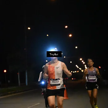 Runner Photo 7708268