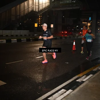 Runner Photo 7708271