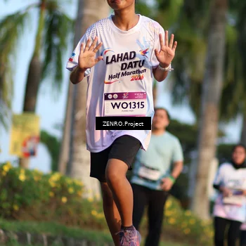 Runner Photo 7708273