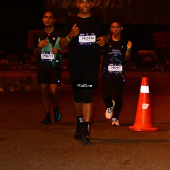 Runner Photo 7708278