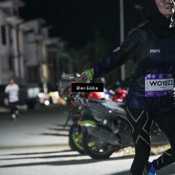 Runner Photo 7708290