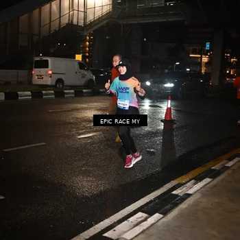 Runner Photo 7708296