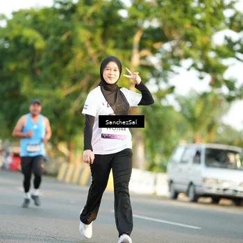 Runner Photo 7708305