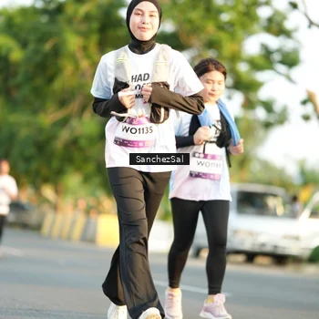 Runner Photo 7708306