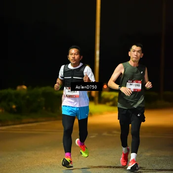 Runner Photo 7708314