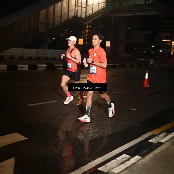 Runner Photo 7708315