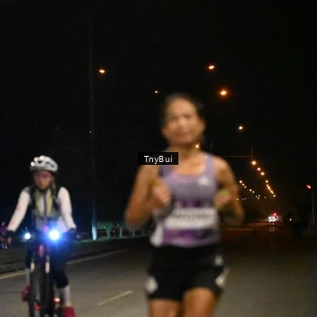 Runner Photo 7708330