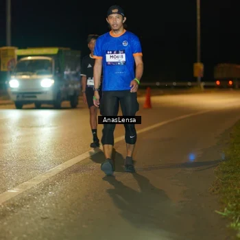 Runner Photo 7708331