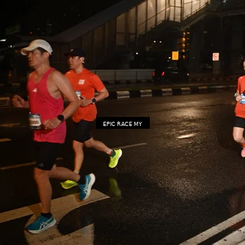 Runner Photo 7708333