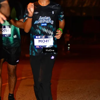 Runner Photo 7708340