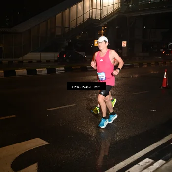 Runner Photo 7708350