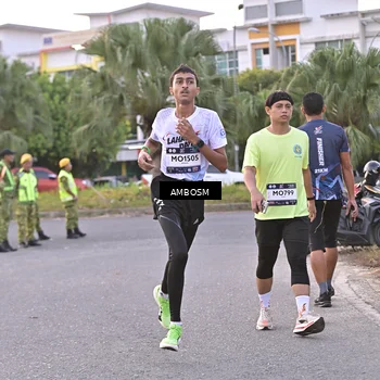 Runner Photo 7708352