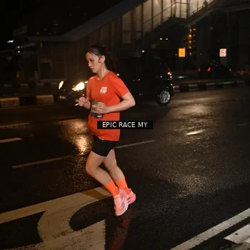 Runner Photo 7708366