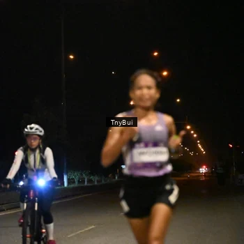 Runner Photo 7708369
