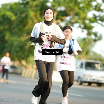 Runner Photo 7708404