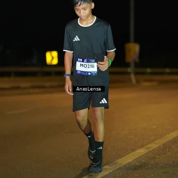 Runner Photo 7708405
