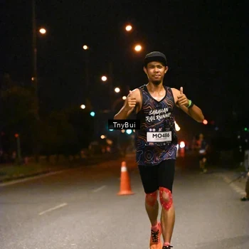 Runner Photo 7708416