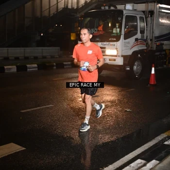 Runner Photo 7708428