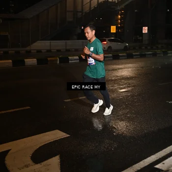 Runner Photo 7708437