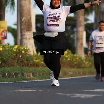 Runner Photo 7708440