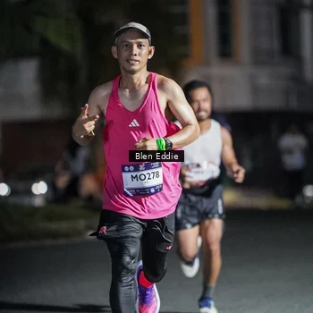 Runner Photo 7708448