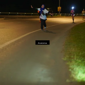 Runner Photo 7708471