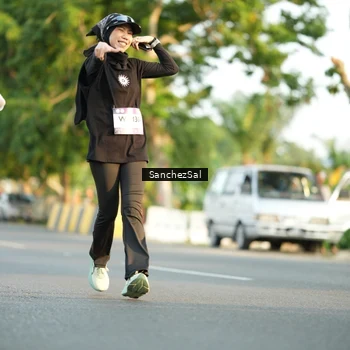 Runner Photo 7708477