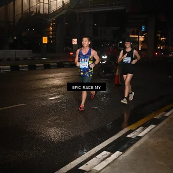 Runner Photo 7708503