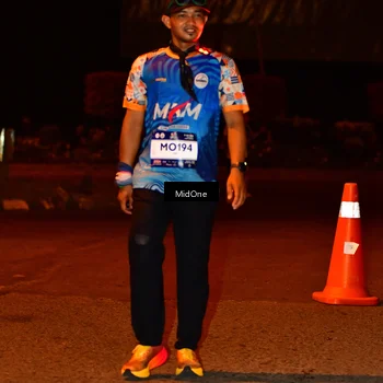 Runner Photo 7708504