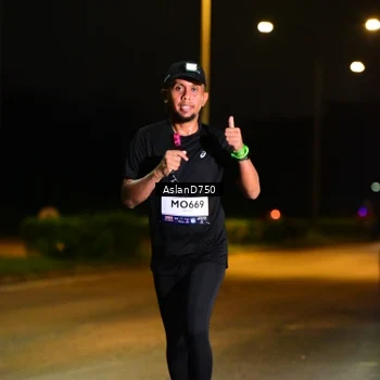 Runner Photo 7708509