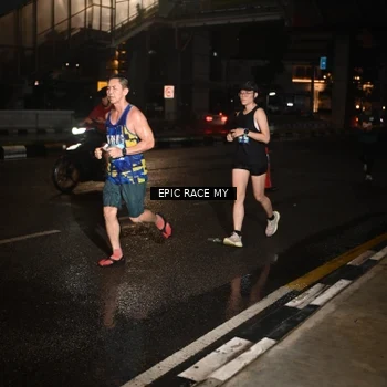Runner Photo 7708510