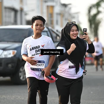 Runner Photo 7708515